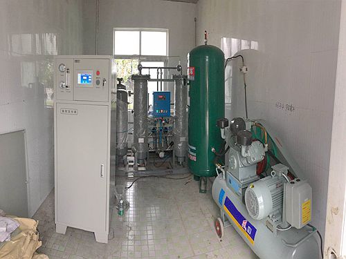 長沙湘麓環(huán)?？萍加邢薰?長沙湘麓臭氧機,長沙食品廠臭氧消毒機,長沙臭氧發(fā)生器,污水處理臭氧設備