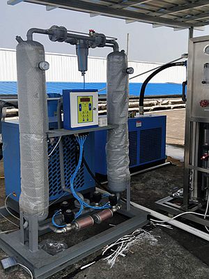 長沙湘麓環(huán)?？萍加邢薰?長沙湘麓臭氧機(jī),長沙食品廠臭氧消毒機(jī),長沙臭氧發(fā)生器,污水處理臭氧設(shè)備