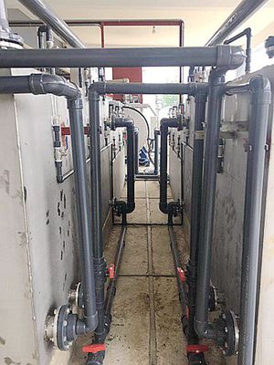 長沙湘麓環(huán)?？萍加邢薰?長沙湘麓臭氧機(jī),長沙食品廠臭氧消毒機(jī),長沙臭氧發(fā)生器,污水處理臭氧設(shè)備