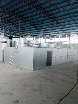 長沙湘麓環(huán)?？萍加邢薰?長沙湘麓臭氧機(jī),長沙食品廠臭氧消毒機(jī),長沙臭氧發(fā)生器,污水處理臭氧設(shè)備