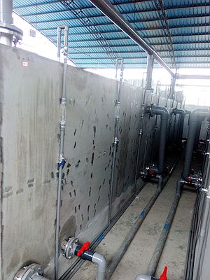 長沙湘麓環(huán)保科技有限公司,長沙湘麓臭氧機(jī),長沙食品廠臭氧消毒機(jī),長沙臭氧發(fā)生器,污水處理臭氧設(shè)備