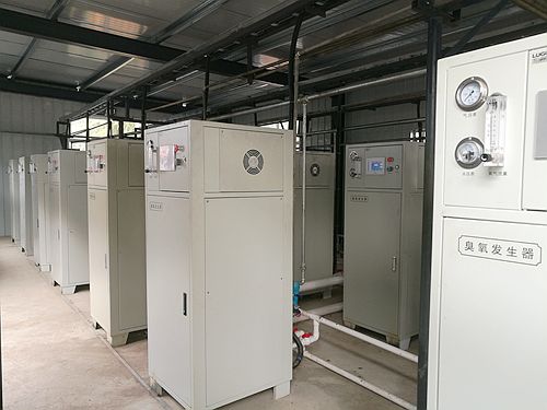 長沙湘麓環(huán)?？萍加邢薰?長沙湘麓臭氧機(jī),長沙食品廠臭氧消毒機(jī),長沙臭氧發(fā)生器,污水處理臭氧設(shè)備