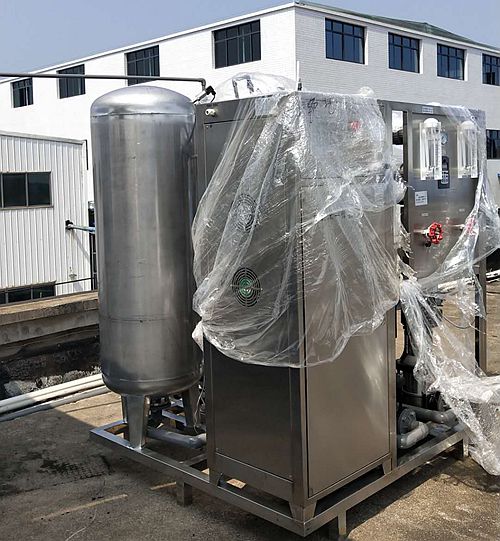 長沙湘麓環(huán)?？萍加邢薰?長沙湘麓臭氧機(jī),長沙食品廠臭氧消毒機(jī),長沙臭氧發(fā)生器,污水處理臭氧設(shè)備